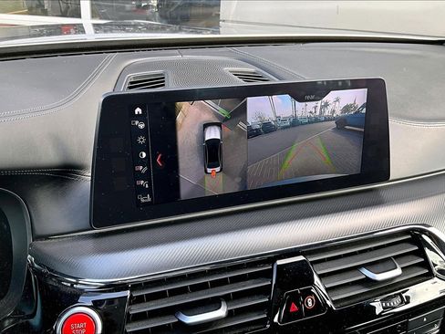 Used 2018 BMW M5 w/ Executive Package image 21