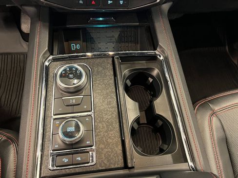 Used 2022 Ford Expedition Limited w/ Equipment Group 304A image 16