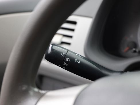 Used 2010 Toyota Corolla LE FWD image 24