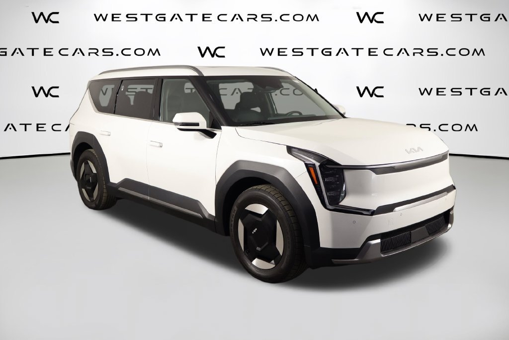 Used 2024 Kia EV9 Wind AWD/4WD image 46