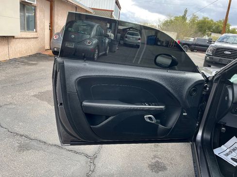 Used 2015 Dodge Challenger SXT Plus image 26