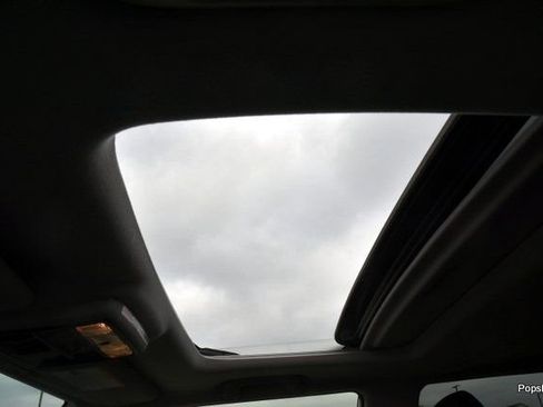 Used 2022 Toyota 4Runner Limited image 9