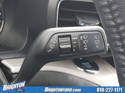 Used 2023 Ford Explorer XLT w/ Equipment Group 202A image 21