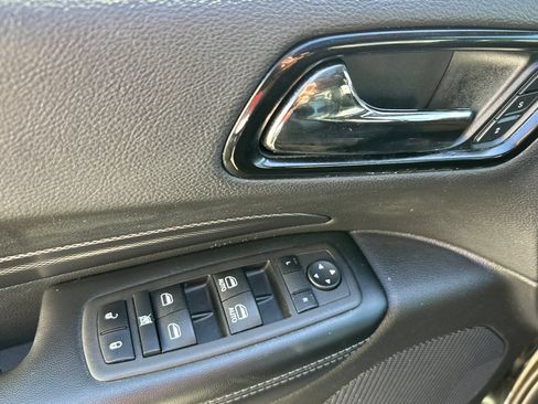 Used 2022 Dodge Durango GT RWD image 13