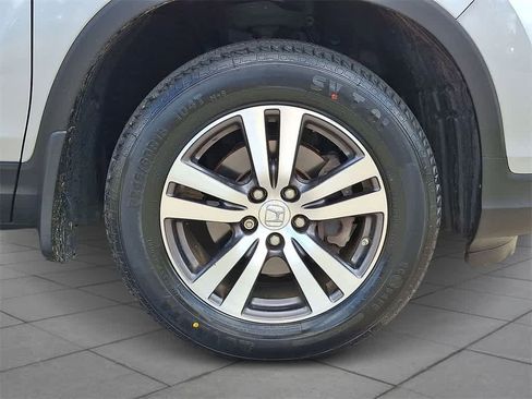 Used 2017 Honda Ridgeline RTS image 23