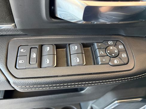 New 2026 RAM 2500 Laramie w/ Night Edition AWD/4WD image 14