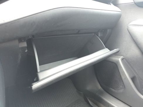 Used 2023 Toyota Highlander XLE image 34