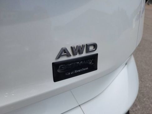 Used 2024 Nissan Rogue S AWD/4WD image 37