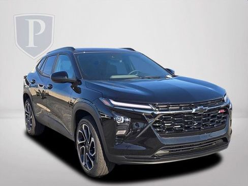 New 2026 Chevrolet Trax RS w/ Sunroof Package image 13