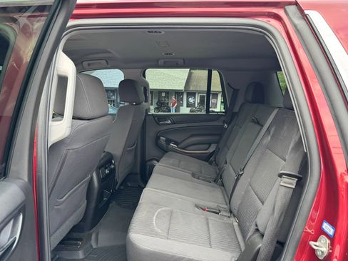 Used 2018 Chevrolet Tahoe LS RWD image 24