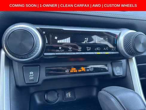 Used 2024 Toyota RAV4 LE AWD/4WD image 24