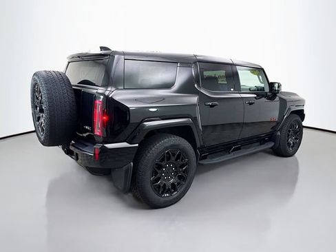 Used 2025 GMC Hummer EV 2X w/ LPO, Sport Package AWD/4WD image 7