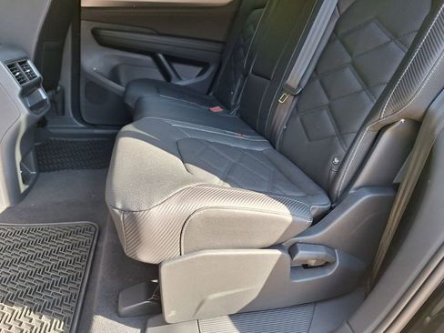 New 2026 Volkswagen Atlas Cross Sport SE image 22