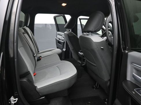Used 2023 RAM 2500 Big Horn w/ Level 1 Equipment Group AWD/4WD image 29
