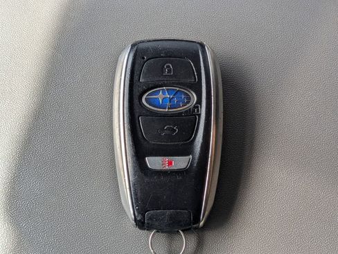 Used 2020 Subaru Outback Premium image 31