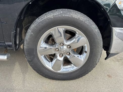 Used 2017 RAM 1500 Lone Star AWD/4WD image 12