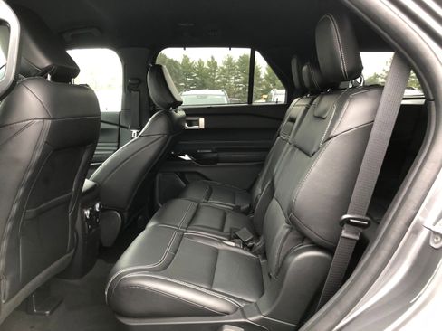 Certified 2022 Ford Explorer ST w/ Equipment Group 401A image 11