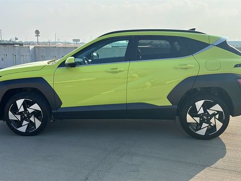 Certified 2024 Hyundai Kona Limited AWD/4WD image 10