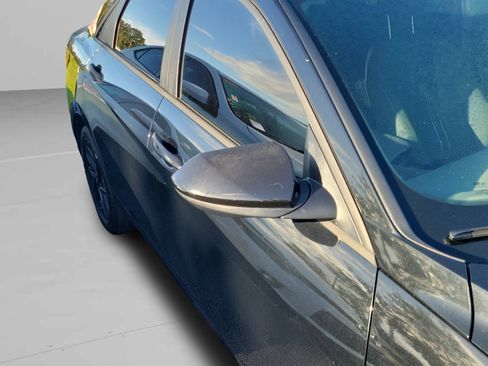 Used 2022 Hyundai Elantra SEL FWD image 17