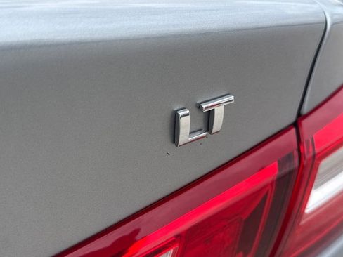 Used 2024 Chevrolet Malibu LT image 5