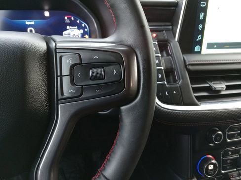 Used 2023 Chevrolet Suburban RST w/ Luxury Package image 23