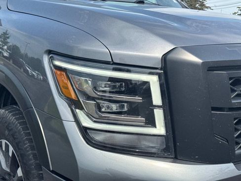 Used 2024 Nissan Titan PRO-4X w/ Pro-4x Convenience Package AWD/4WD image 13