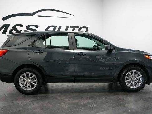Used 2020 Chevrolet Equinox LS FWD image 8