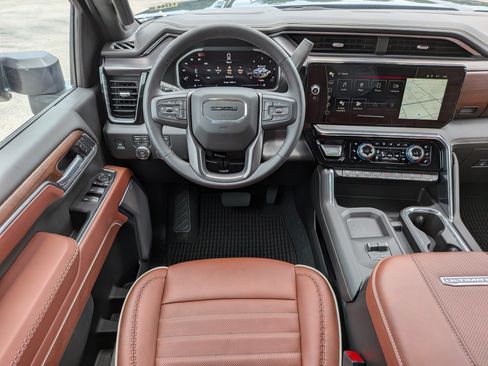 New 2026 GMC Sierra 2500 Denali Ultimate w/ Max Trailering Package AWD/4WD image 15