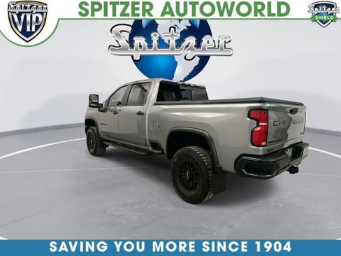 Used 2025 Chevrolet Silverado 2500 ZR2 w/ LPO, Dark Essentials Package image 9