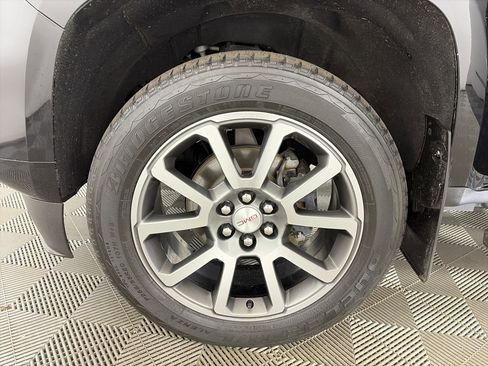 Used 2019 Nissan Titan PRO-4X w/ Pro-4x Convenience Package image 13