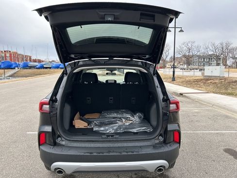 New 2026 Ford Escape Active w/ Cold Weather Package image 24