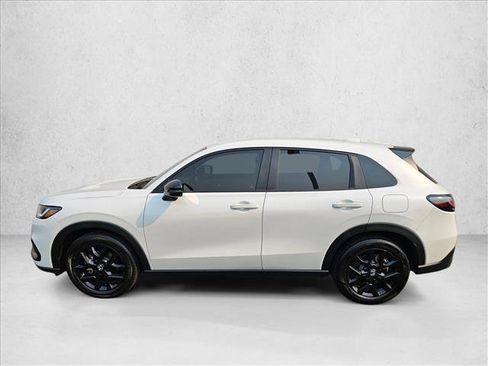 Used 2025 Honda HR-V Sport image 8