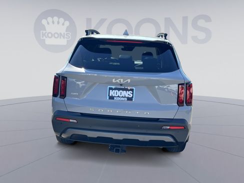 Used 2022 Kia Sorento S w/ Panoramic Sunroof Package AWD/4WD image 15