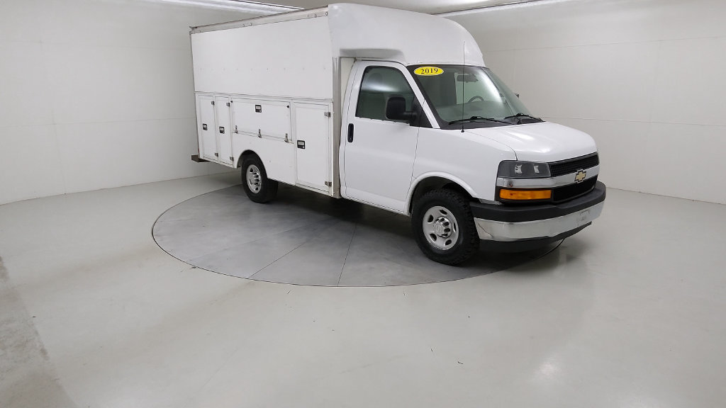 Used 2019 Chevrolet Express 3500 w/ Power Convenience Package RWD image 15