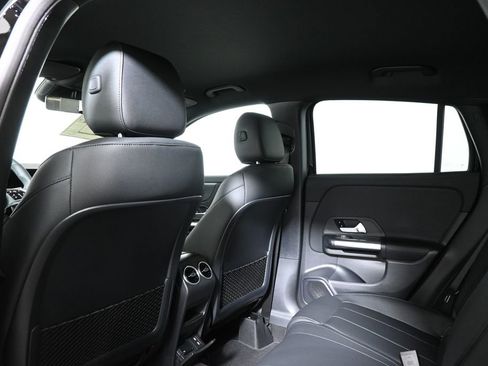 New 2025 Mercedes-Benz GLA 250 4MATIC image 26