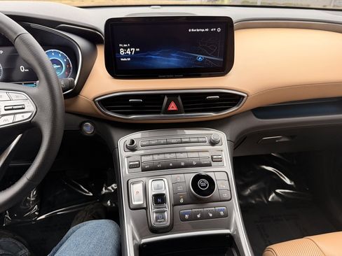 Used 2023 Hyundai Santa Fe Calligraphy image 23