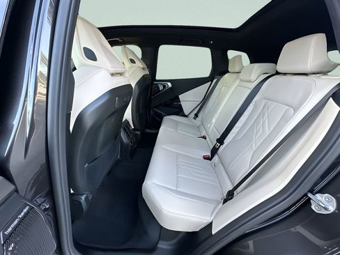 New 2026 BMW X3 xDrive30 w/ Convenience Package image 27