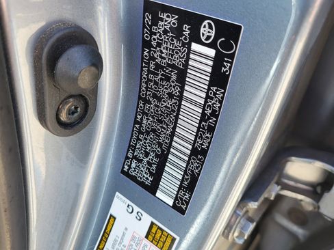 Used 2022 Toyota Corolla LE image 25