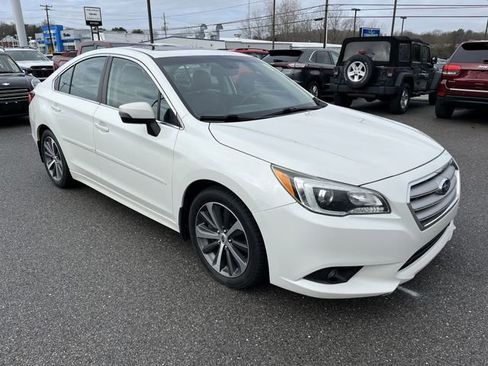 Used 2016 Subaru Legacy 3.6R Limited image 11