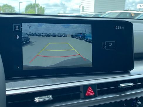 New 2026 Kia Sorento LX FWD image 18