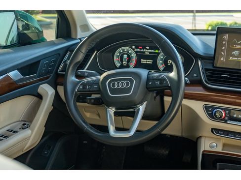 Used 2022 Audi Q5 2.0T Premium Plus w/ Premium Plus Package AWD/4WD image 21