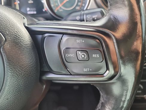 Used 2019 Jeep Wrangler Unlimited Sport S AWD/4WD image 29