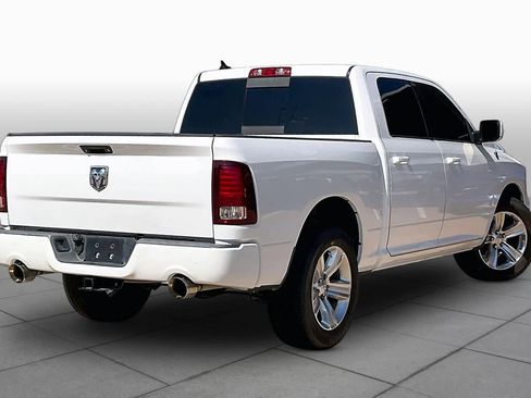 Used 2014 RAM 1500 Sport RWD image 13