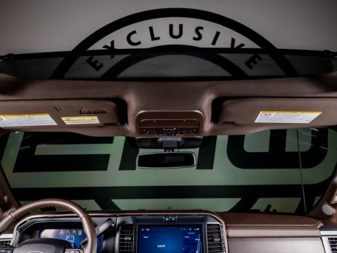 Used 2025 Ford F450 King Ranch w/ Chrome Package image 9