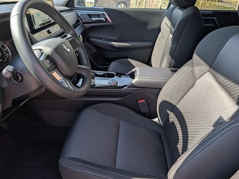 New 2026 Mitsubishi Outlander ES AWD/4WD image 4