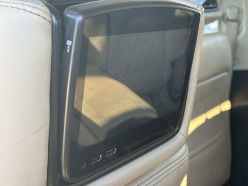 Used 2023 Nissan Armada Platinum w/ Captain's Chairs Package image 23