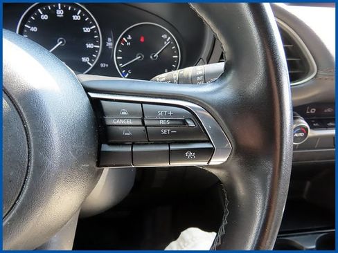 Used 2024 MAZDA MAZDA3 s FWD image 14