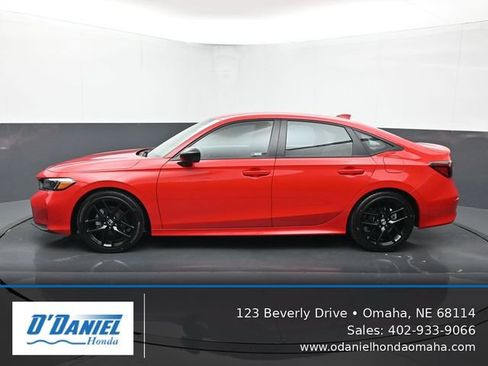 Used 2026 Honda Civic Sport image 2