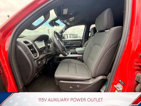 Used 2023 RAM 1500 Big Horn AWD/4WD image 9
