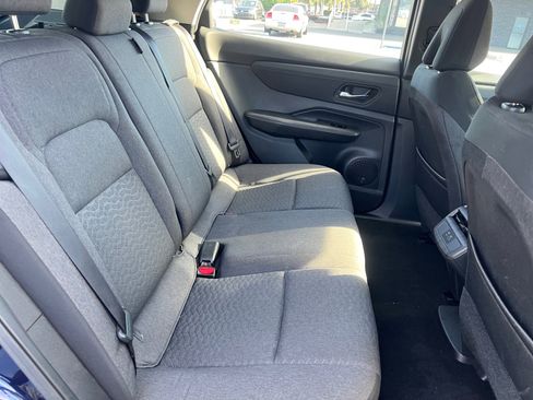 Used 2023 Nissan Ariya FWD image 15